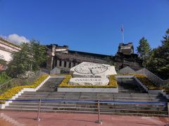 -四川汶川特大地震漩口中学遗址