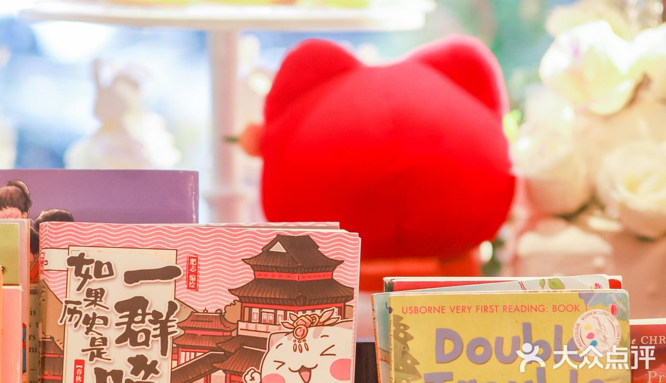 寻找城市中未知的角落，除了爱我们什么也不加✨