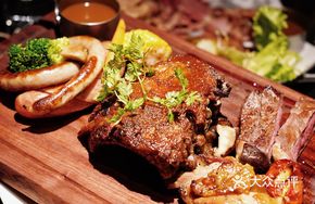 American Supreme BBQ Platter