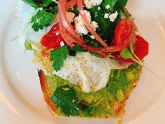 牛油果吐司-Egg•Allday Brunch(襄阳北路店)
