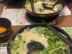 -肥汁米蘭香港米线(定西路店)
