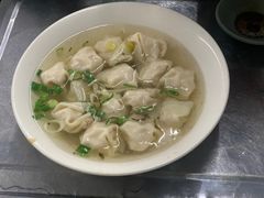 -金陵老丁家馄饨(新街口店)
