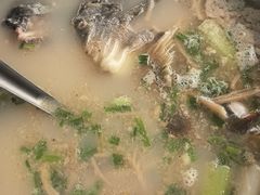 -土砂锅生态山庄·非遗砂锅雅鱼