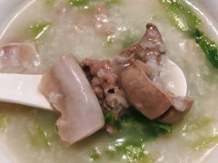 -标记美食新鲜猪杂(兴南大道店)