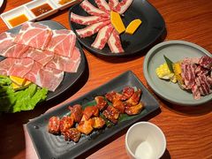 -山之屋炭火烧肉·生啤畅饮(大朗万科中央公园店)
