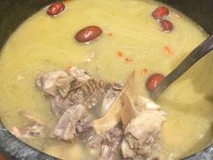 墨脱石锅鸡-敏珠拉姆藏餐·南京厨房(富春江东街店)