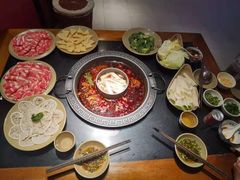 -晓宇重庆火锅(龙首店)