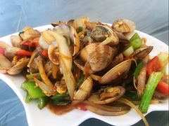 -覃记海鲜美食餐厅