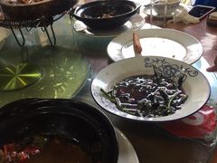 -临街徽菜馆·正宗黄山味