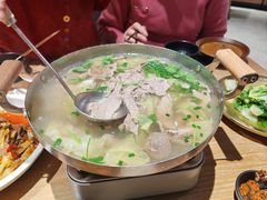 -川堂风·跷脚牛肉·乐山爆炒(宝山日月光店)