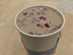 春日玫瑰拿铁-Seesaw Coffee(西岸凤巢店)