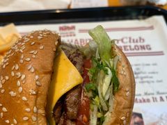 -The Habit Burger Grill 哈比特汉堡(复兴soho店)