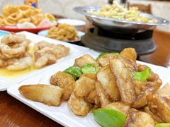 -东北风味思缘食府(对湖路店)