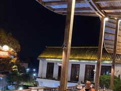 -巴倒烫陆派火锅山庄(南山总店)