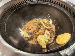 -玺炖·中国铁锅炖(南京东路店)