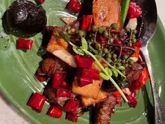 黑金蒜辣子牛肉眼-无锡苏宁银河国际酒店-悦府65中餐厅