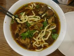 -清真吴记门钉肉饼·喜多利