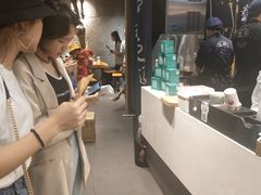 -茶颜悦色(嘉顿一楼吉时赏味游园会店)