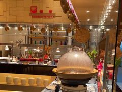 -亚龙湾希尔顿自助餐厅·海鲜·烧烤·沙滩BBQ·现场乐队