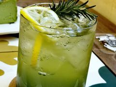 小麦草奇异果苏打-三目仓咖啡(贤南路店)