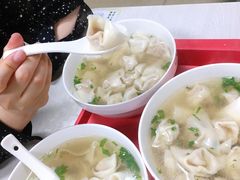 -周震馄饨