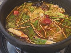-钱摊摊安顺夺夺粉火锅(宏大广场店)