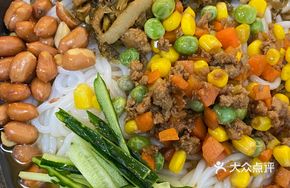 Stewed Pork with Sauce Noodles