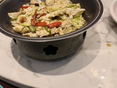 -荷塘秋月·本帮江浙菜(国权路店)