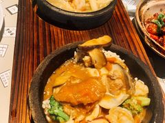 -穹六人间 people 6(岳阳路店)