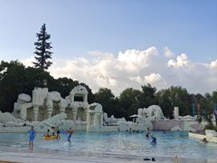 -太阳岛沙滩泳场水上乐园