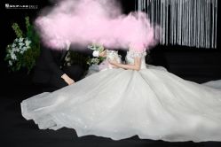 -台湾蔡美月婚纱租赁