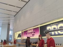 -Apple零售店(华贸购物中心店)