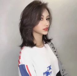 -朗峰专业美发沙龙