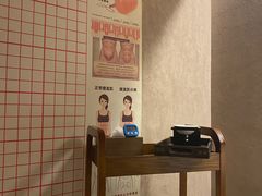 -灸春堂·艾灸·痛症·整脊连锁(之江银泰店)