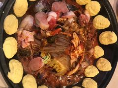 -王老六铁锅炖鱼(圣亚海洋店)