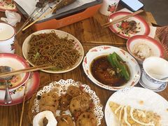 -冶建镜子·老南昌大排档·江西虾王(总店)