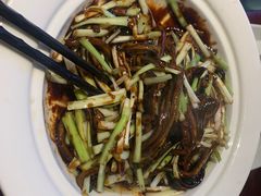 -魏铭鱼头捞饭(晋阳路店)