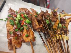 -陈员外正宗夹江烧烤(广福路店)