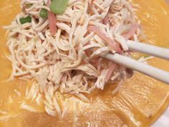 -香山湖渔家大院