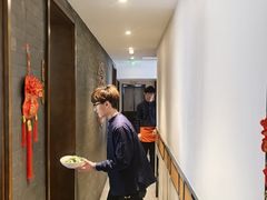 -吕氏焗小鲜•花园餐厅(八大关店)