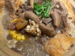 -沙胆彪炭炉牛杂煲(上海日月光广场店)