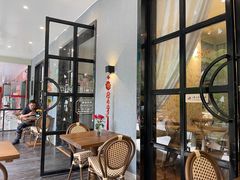 露天位-SONGUOLIFE松果咖啡(七莘路店)