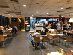 -麦当劳(哈西万达店)