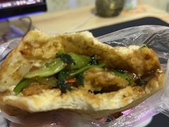 -清真回族八哥秘制饼夹菜
