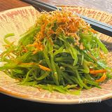 鱼生比例也低得可怜 幸好东星斑鱼骨泡饭味道还挺鲜