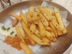 黑松露薯条-ROIIN用心(武汉首店)