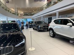 -杭州中沃沃尔沃4S店(滨江区店)
