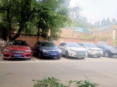 -便民修衣服修鞋店