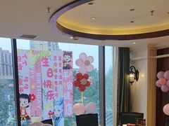 -东口码头·烧鸽子·鱼头泡饼·地方菜(金鹰悦城店)
