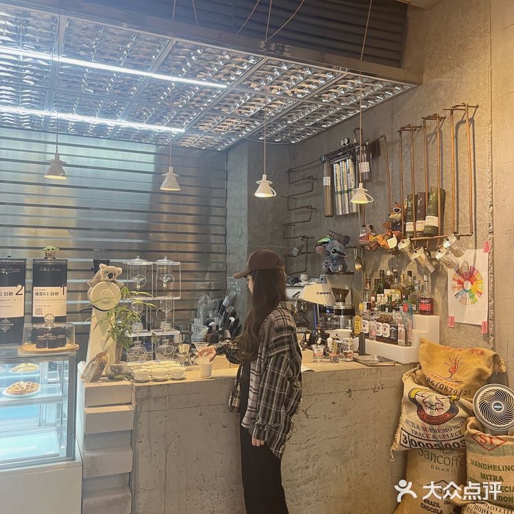 南昌熙梦里复古港风张国荣主题咖啡店MC☕️